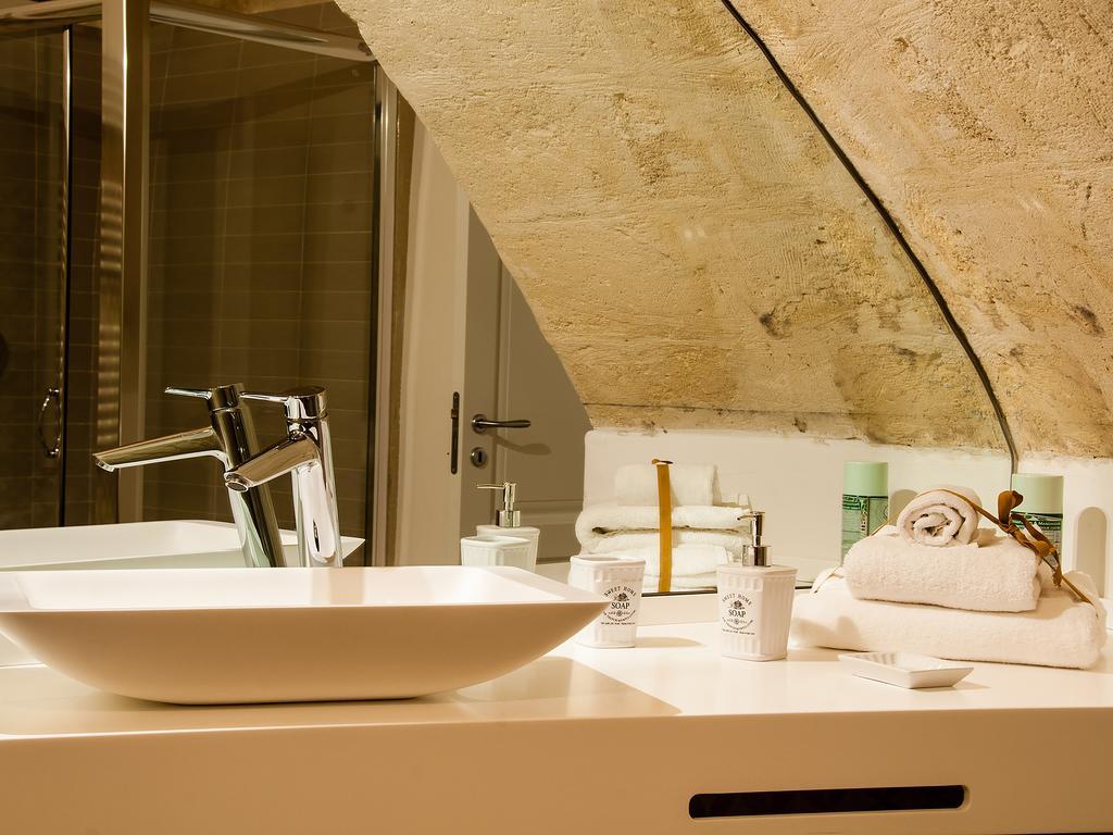 La Bomboniera Holiday Home มาเตรา ภายนอก รูปภาพ