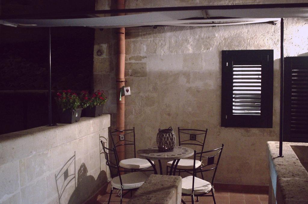 La Bomboniera Holiday Home มาเตรา ภายนอก รูปภาพ